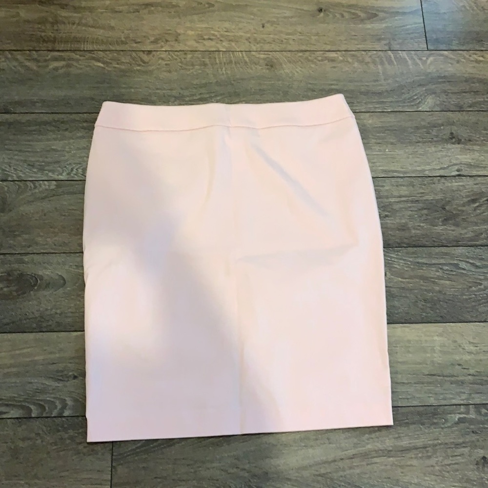 Light pink pencil skirt